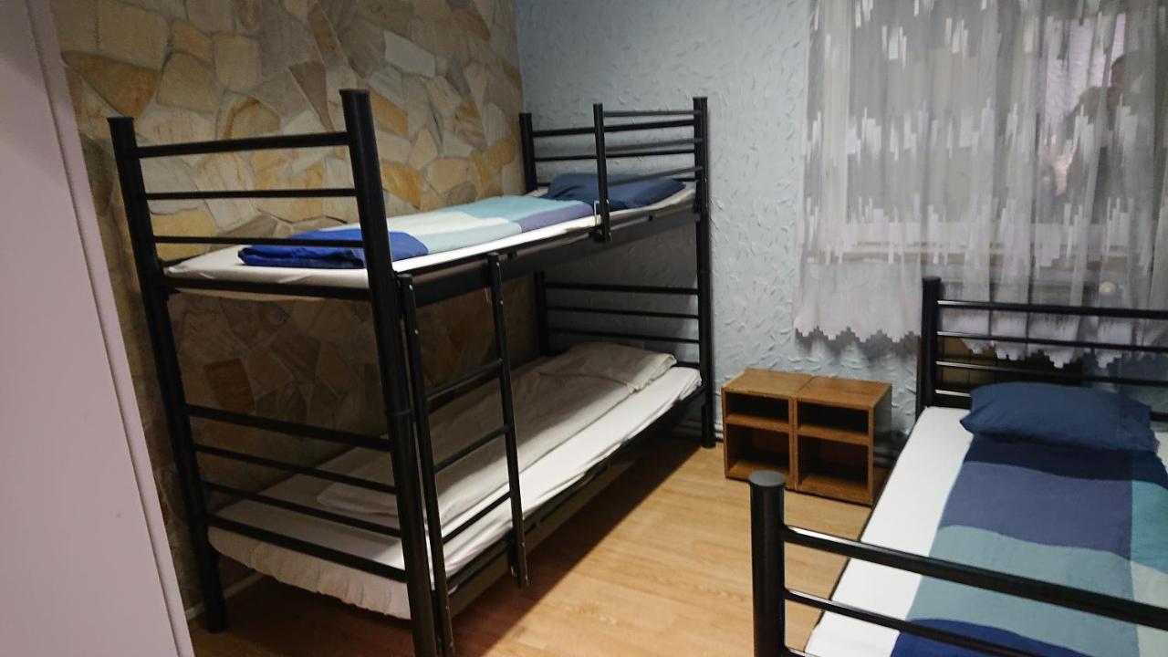 Pillango Munkasszallo Hostel Budapest