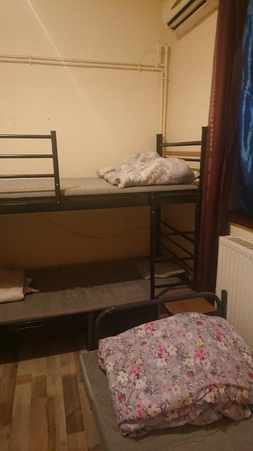 Hostel Pillango Munkasszallo *